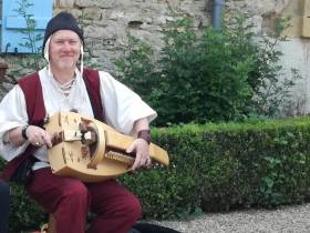 agenda Dordogne Spectacle Colporteur ménestrel en Périgord - Châteaux en fête