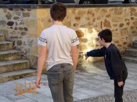 Agenda Dordogne Jeux en bois sur le marché