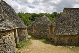 Les Cabanes du Breuil