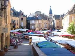 Sarlat market