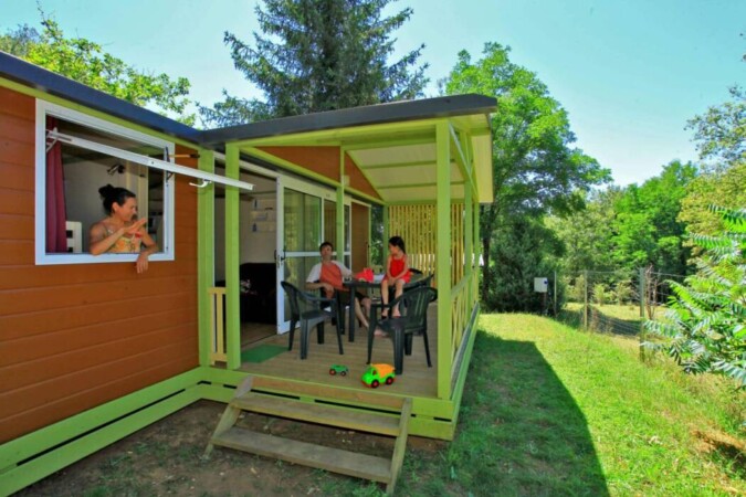 Casa mobile al Camping La Châtaigneraie in Périgord