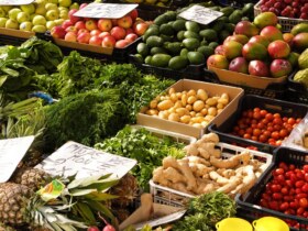 Marché de Saint-Léon-sur-l'Isle