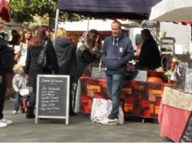 Marché hebdomadaire du vendredi