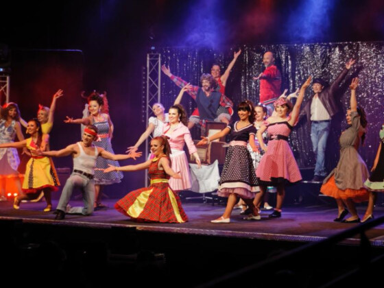 lez\'arts cabaret