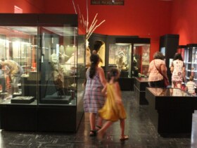 Les vacances au musée : Paysage d'automne